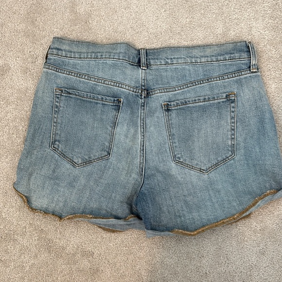 Old Navy 8 boyfriend style Jean shorts - Picture 4 of 5